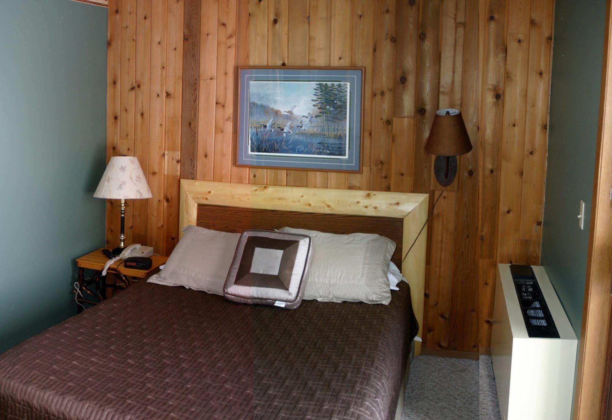 Lakewoods Resort & Golf Namekagon Eksteriør bilde
